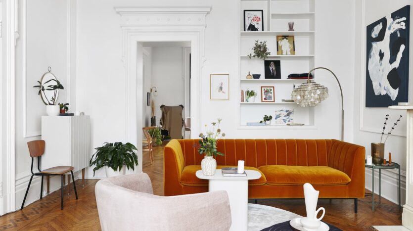 sofa laranja