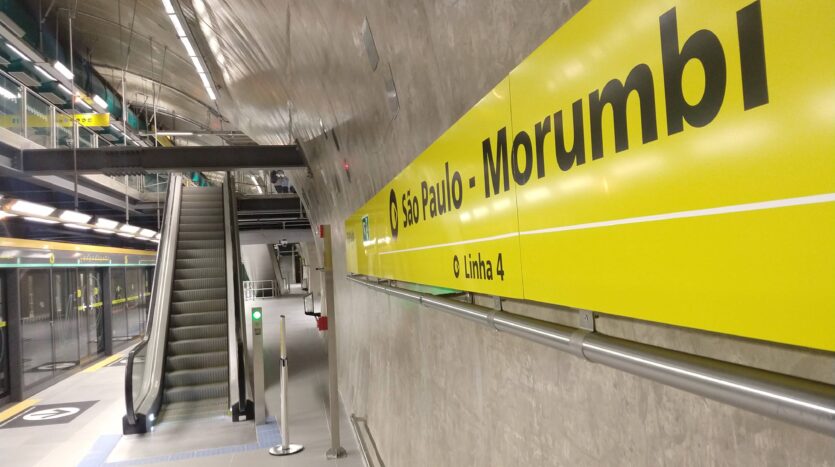 yellow-sp-metro-sao-paulo-morumbi